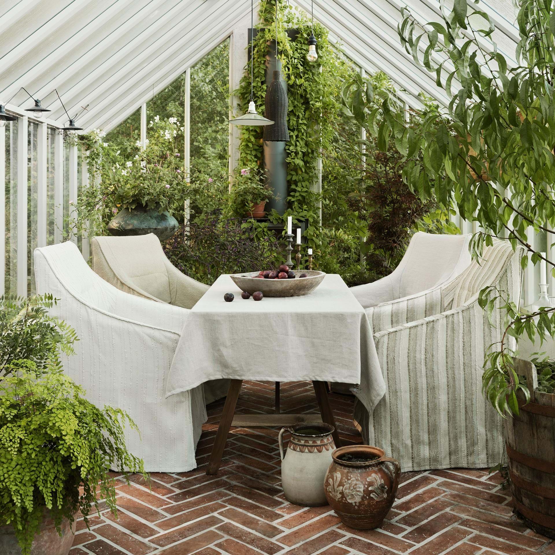 Optimisez votre confort extérieur avec les coussins de jardin SOMNIA de  JANKURTZ